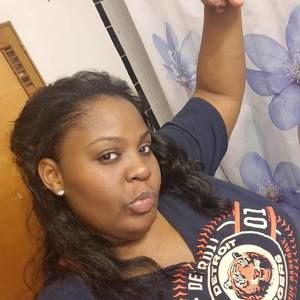 Meet your Posher, Elexiea